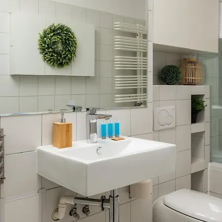 Kabacki Comfy By Bookinghost * 바르샤바